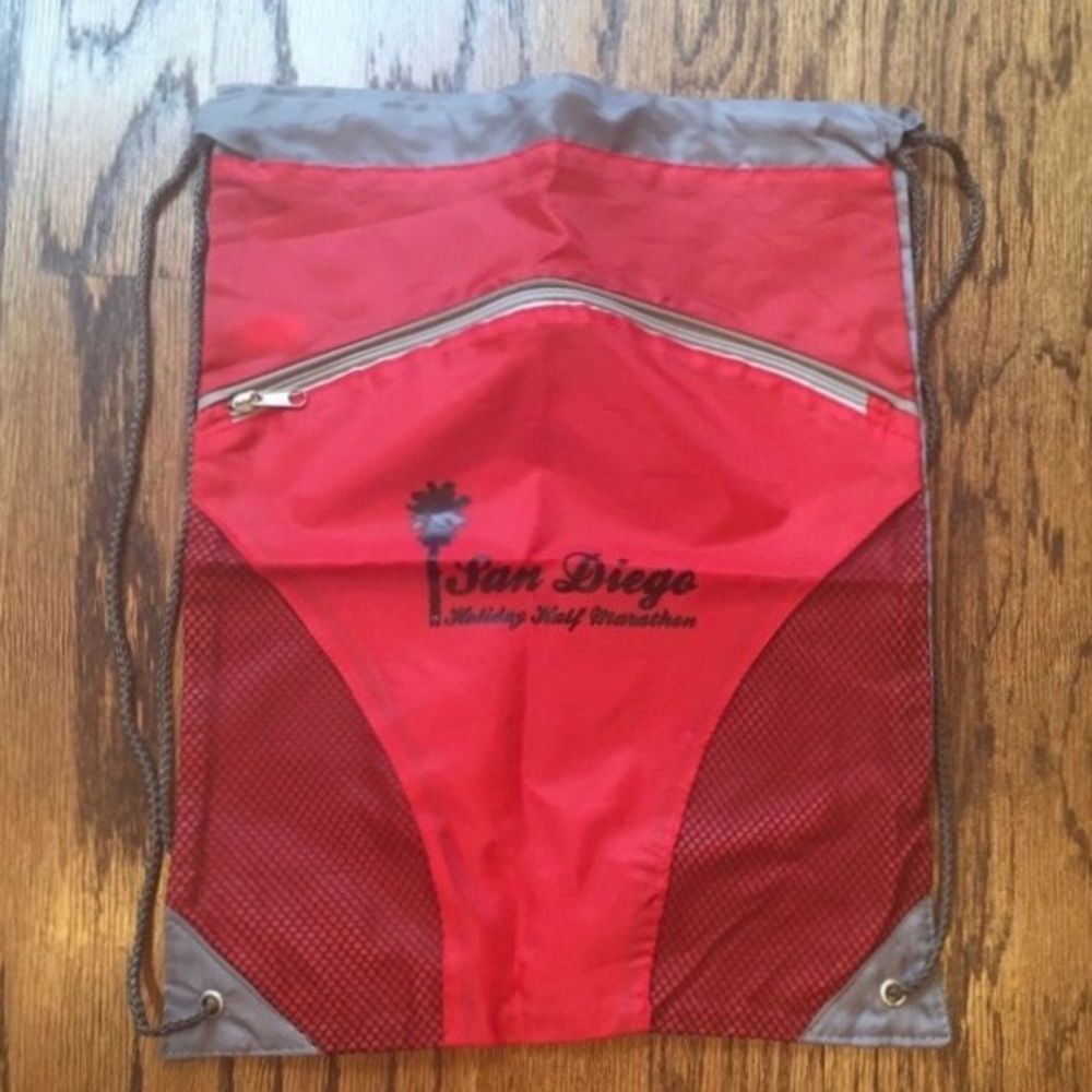 San Diego Holiday Half Marathon Drawstring Bag